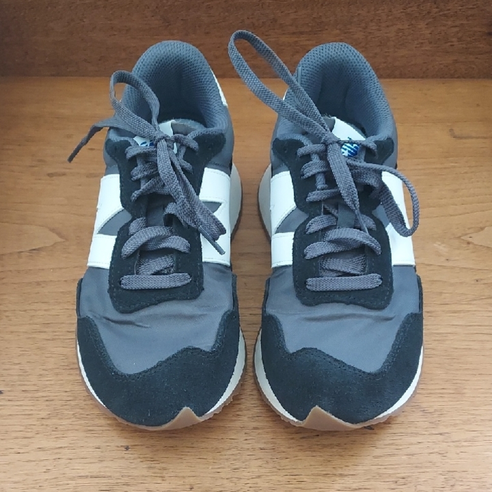 NEW BALANCE 237 sneakers